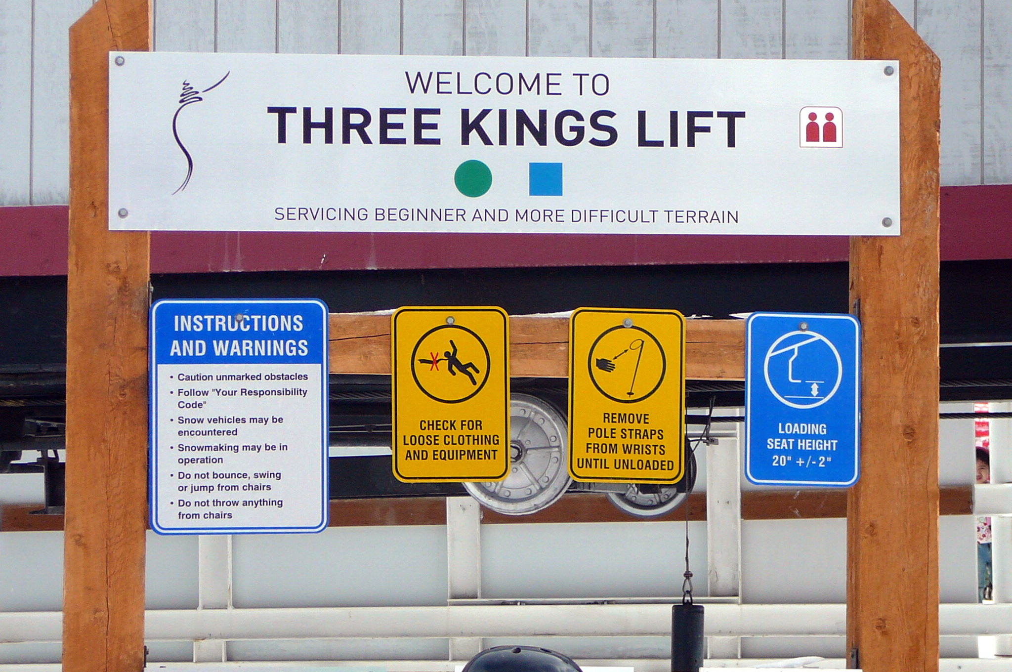 Three Kings Lift Printed Sign
